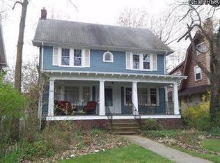 3056 E Derbyshire Rd, Cleveland Heights, OH