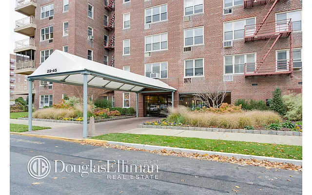 Sold by Douglas Elliman | media 12