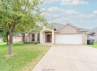 8406 Alison Ave, College Station, TX 77845
