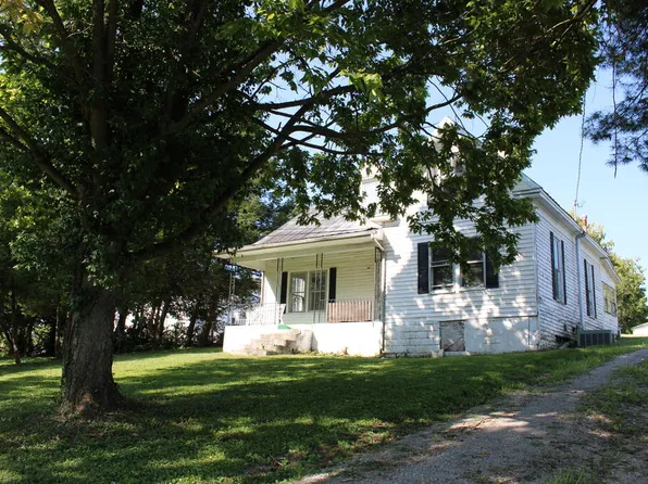 415 E Water St, Flemingsburg, KY 41041