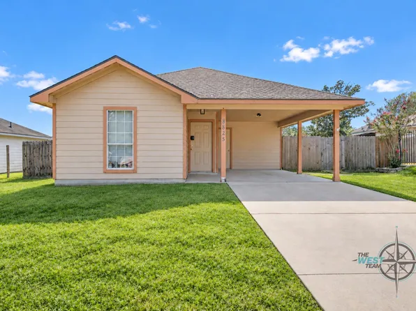 8825 E Buffalo Cir, Willis, TX 77378