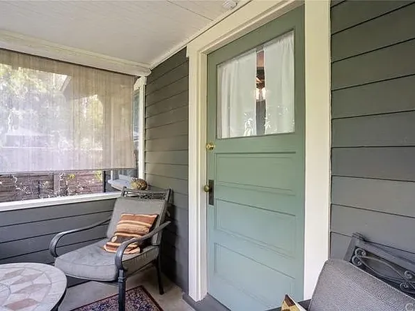 159 N Canyon Blvd, Monrovia, CA
