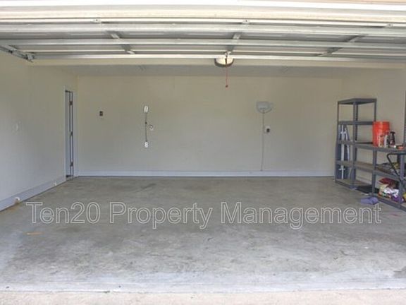 3rd image of 54 Lee Road 2112