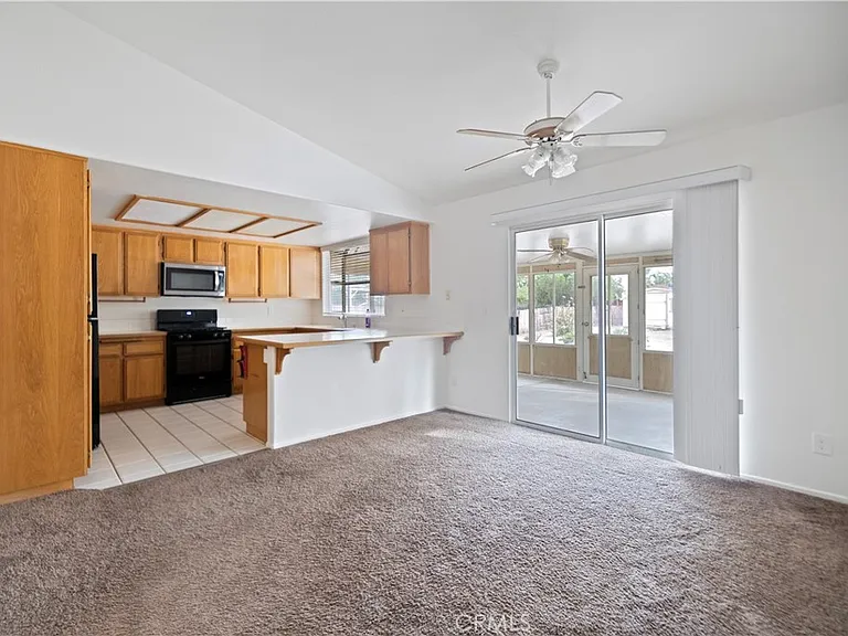 15589 Cheyenne St — Photo 4