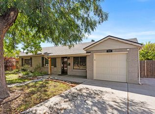 993 Quentin St, Aurora, CO 80011