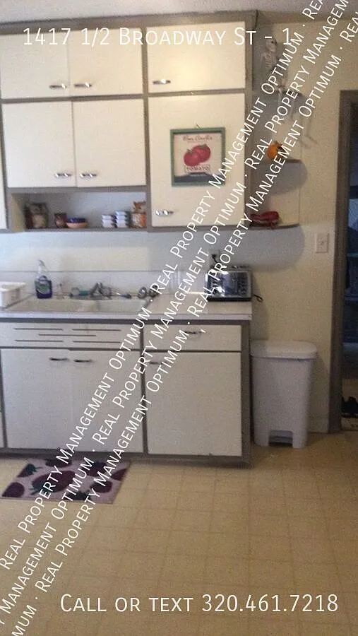 3 Bedroom 1 Bath Upper Level Apartment-Available August 1, 2025 — Photo 1