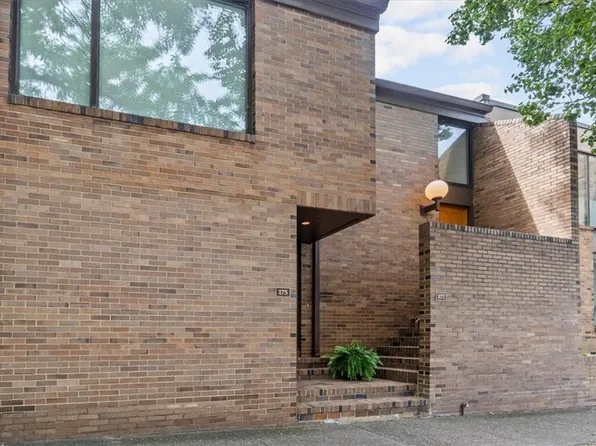 177 Gibbs St, Rochester, NY 14605