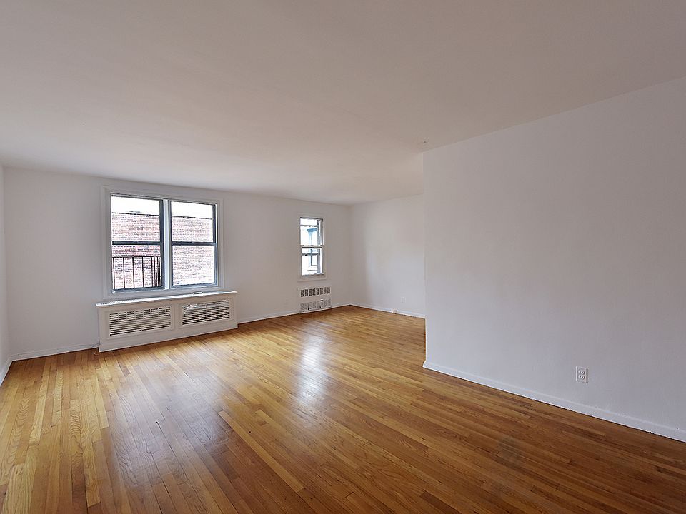 1st image of 140 7th Ave APT 7B
