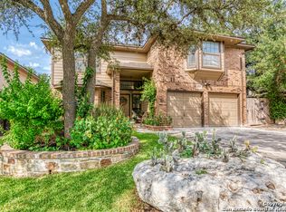 864 Amberstone Dr, San Antonio, TX 78258