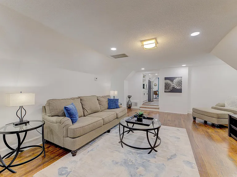 1623 Brennen Rd #3 — Photo 3
