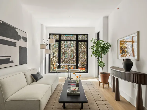 50 Commercial Street image 1 of 21