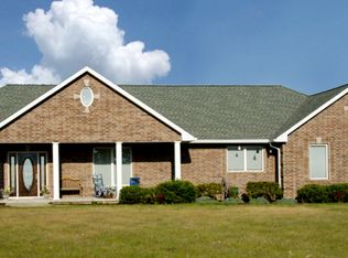 13450 Robien Dr, Boonville, MO 65233