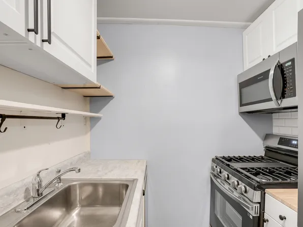 149 Wyckoff Street image 5 of 16