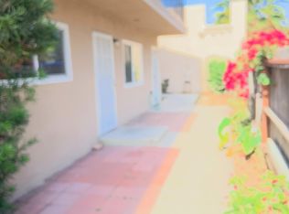 2282 Walnut Ave #C, Signal Hill, CA 90755