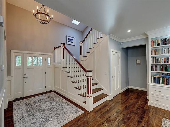 4th image of 130 Granite Dr