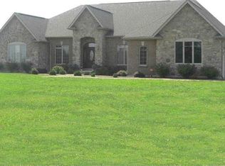7215 Cincinnati Brookville Rd, Okeana, OH 45053