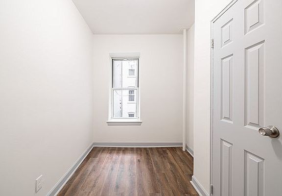 4th image of 64 W 107th St #5B