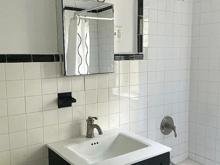 241 Carlton Ave #3 — Photo 9