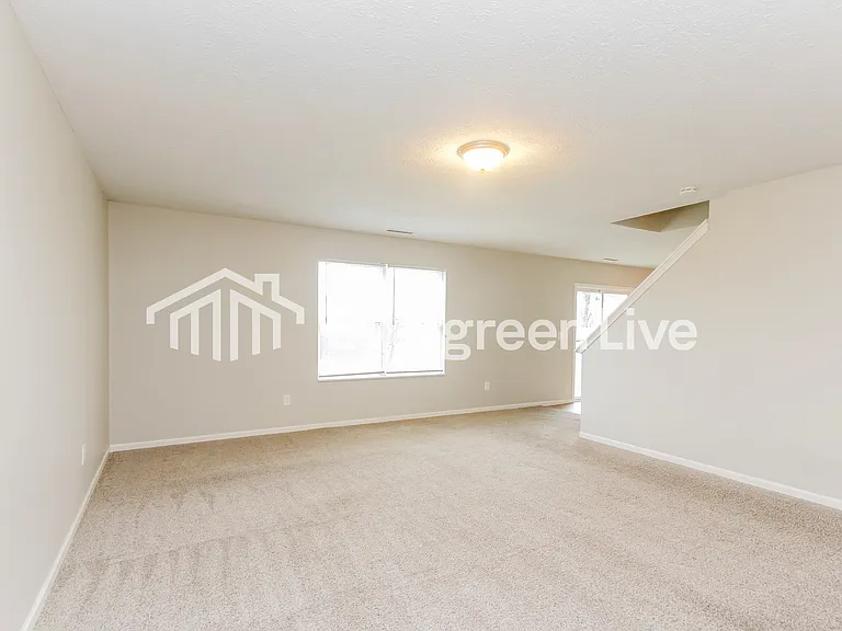10830 Spring Green Dr — Photo 3