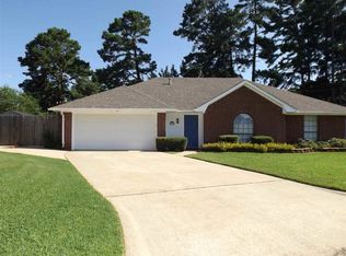 215 Woodmont St, Wake Village, TX 75501