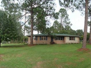 159 Malgene Dr, Cochran, GA 31014