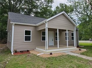 103 N 4th Ave, Hopewell, VA 23860