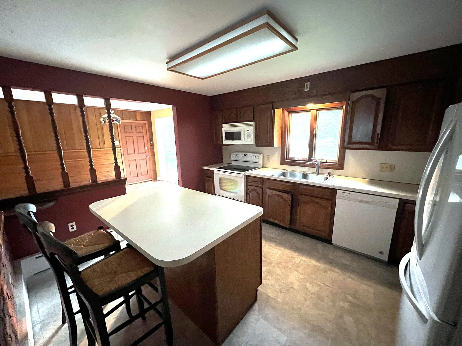 11 Florence Dr — Photo 4