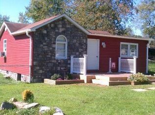 128 Tinnian Ave, Beckley, WV