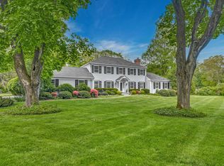 662 Silvermine Rd, New Canaan, CT 06840