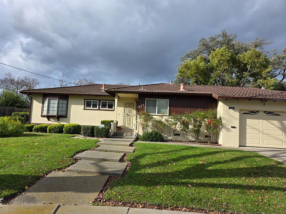 1st image of 239 E Pearl Ave #A