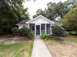 1621 Poinsetta Rd, Charleston, SC 29407