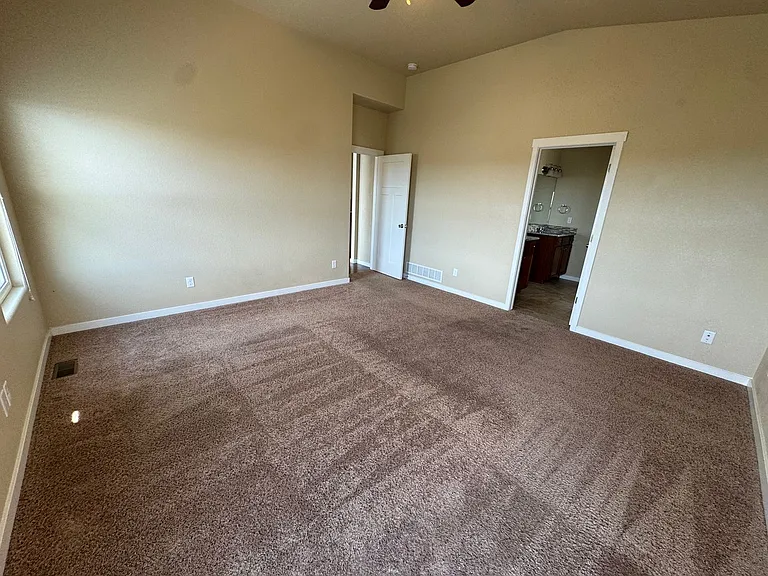 7623 Dutch Loop — Photo 9