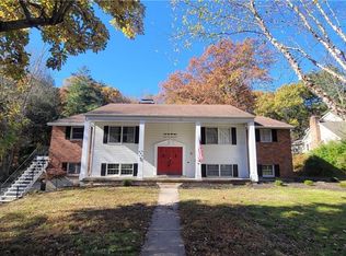 447 Lovely St, Avon, CT 06001