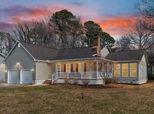 707 Bayside Dr, Stevensville, MD 21666