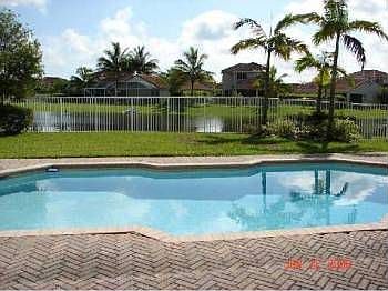 2nd image of 1272 Peregrine Way