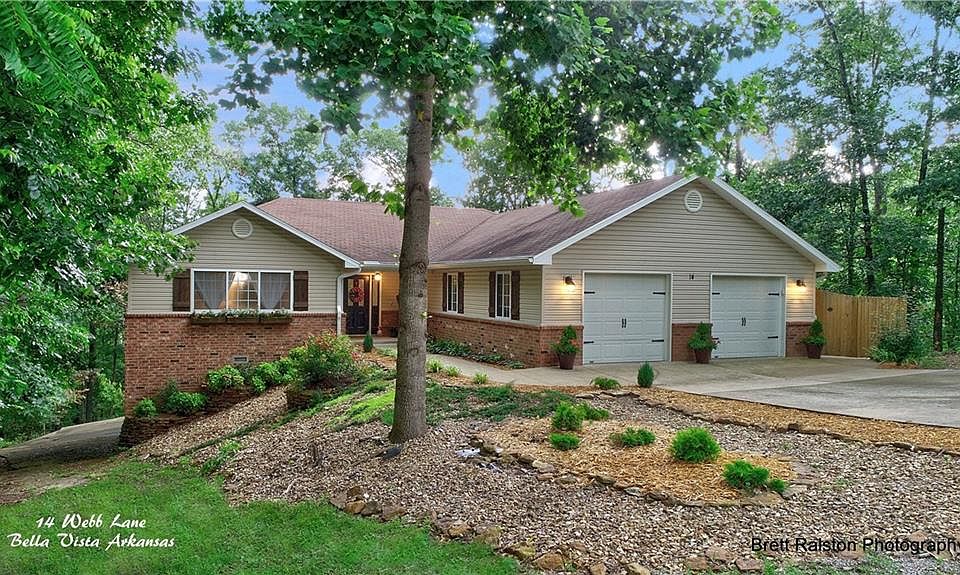 1st image of 14 Webb Ln