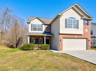 1539 Crescent Oaks Ln, Lenoir City, TN 37772