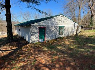 1860 Ford Rd, Winchester, KY 40391