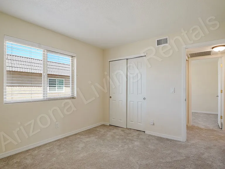 2690 McCulloch Blvd N — Photo 12