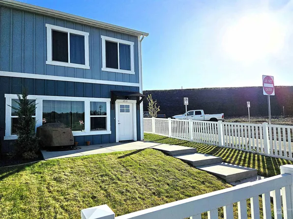 1215 Edington Ave, Moscow, ID 83843