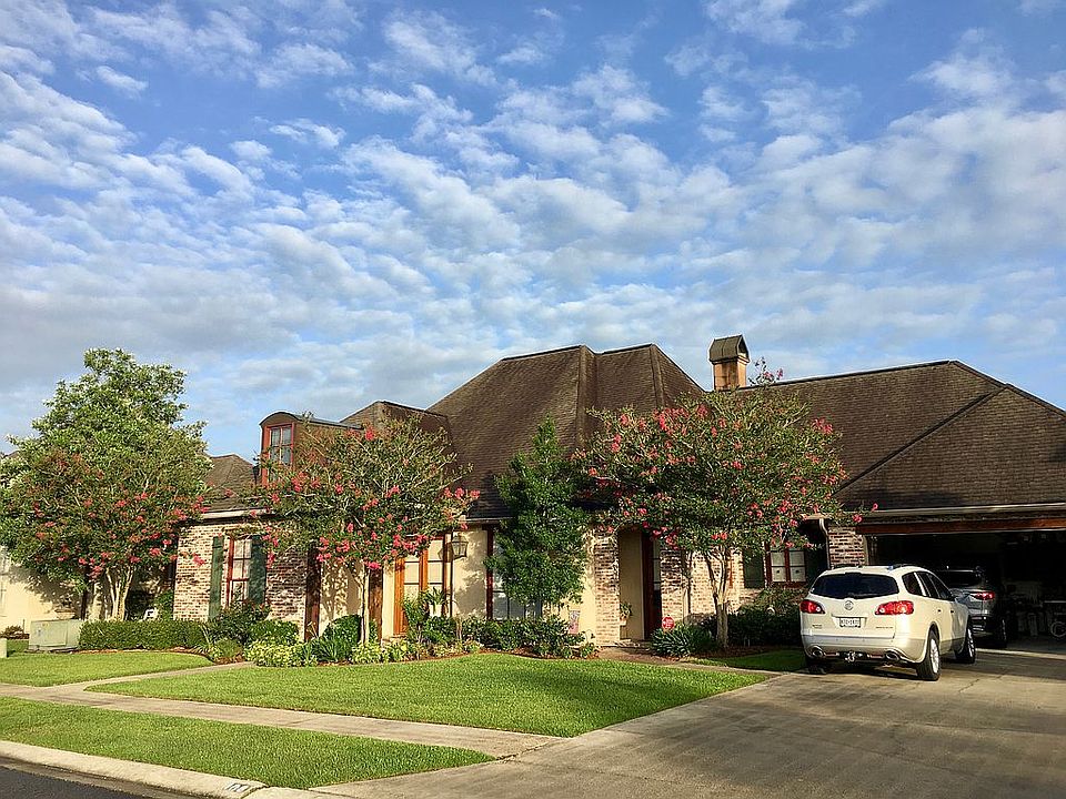 1st image of 108 Martele Blvd