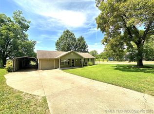 311 Creek Ave, Fort Gibson, OK 74434
