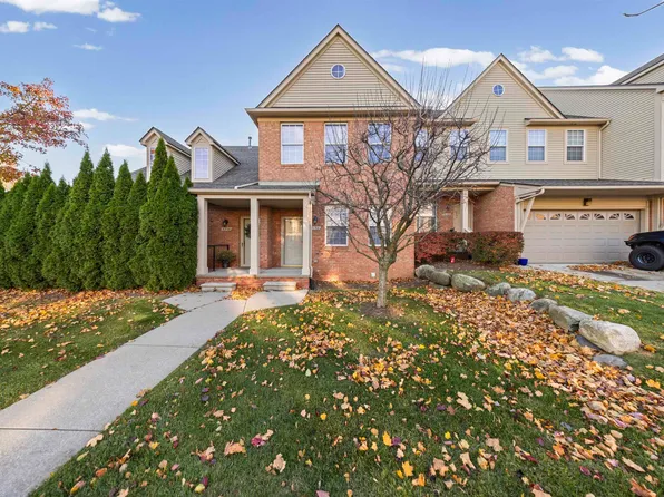 5196 Mesa Dr, Shelby Township, MI 48316