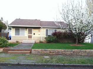 15352 26th Ave NE, Seattle, WA 98155