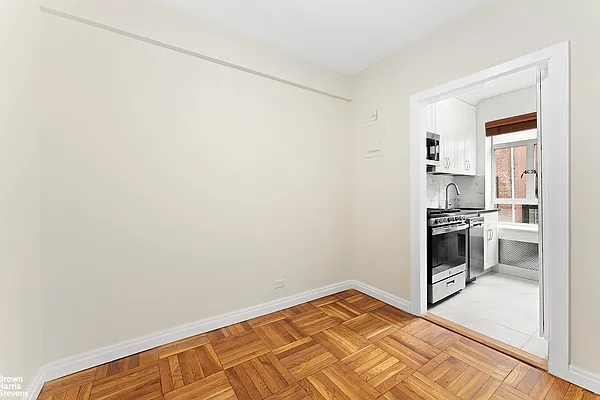 Rented by Brown Harris Stevens | media 6