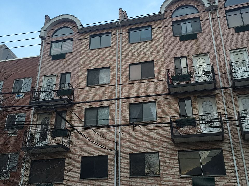 1st image of 8425 Lander St APT 4R