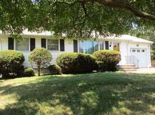 56 Edward St, West Haven, CT 06516