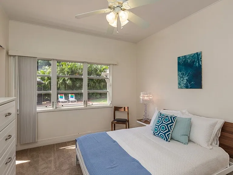 1018 Kealaolu Ave — Photo 17