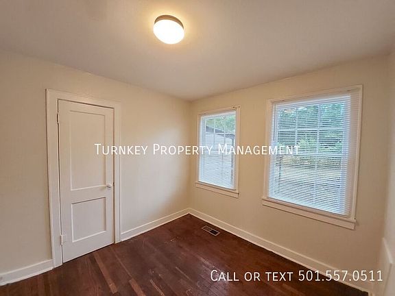3rd image of 4608 Grand Ave