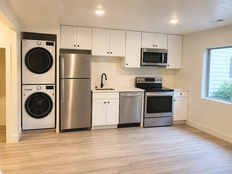 127 W Harvest Village Ln #1B1B — Photo 8